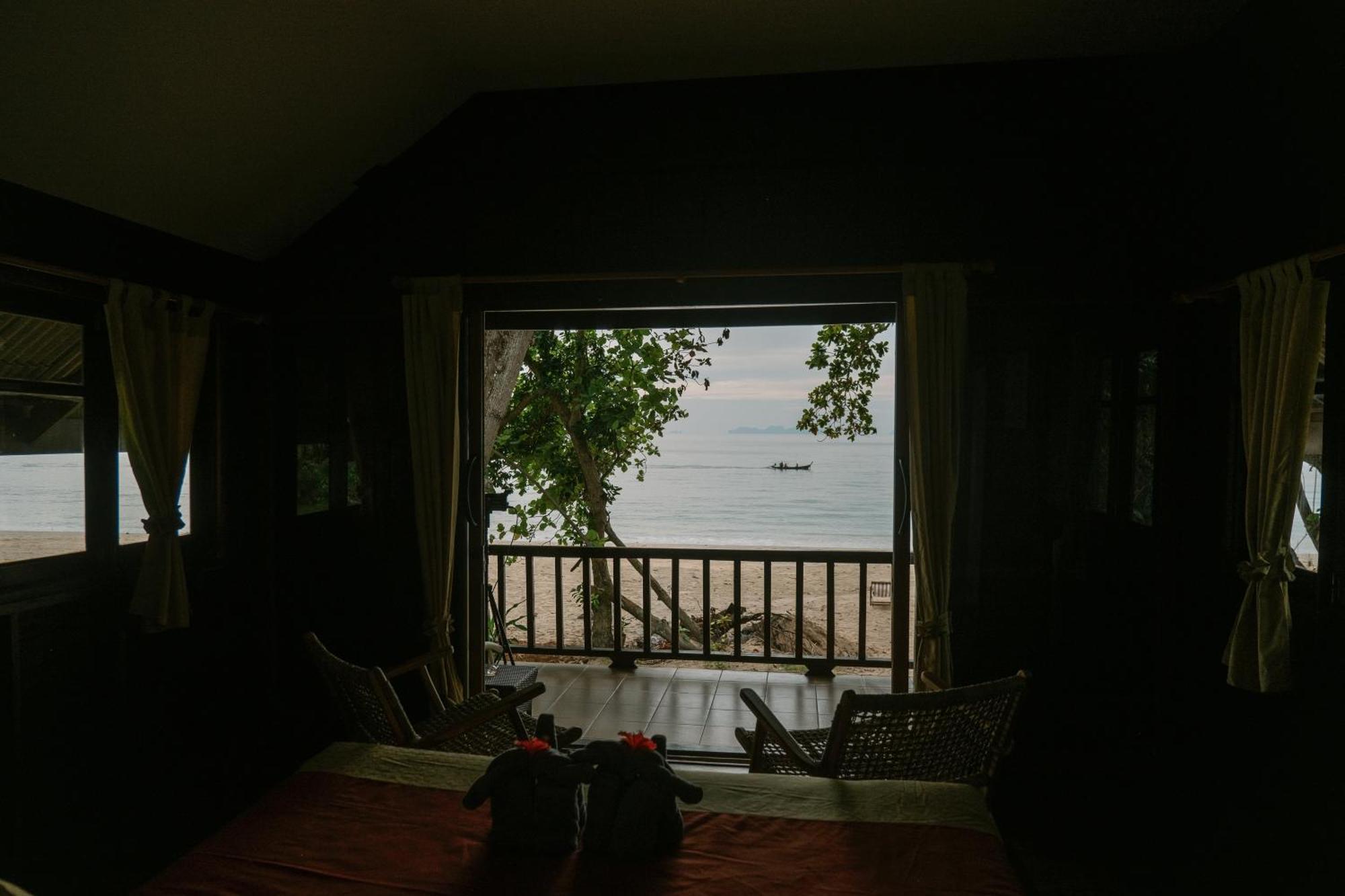 Joy Bungalow Resort And Restaurant Кох-Юм Экстерьер фото
