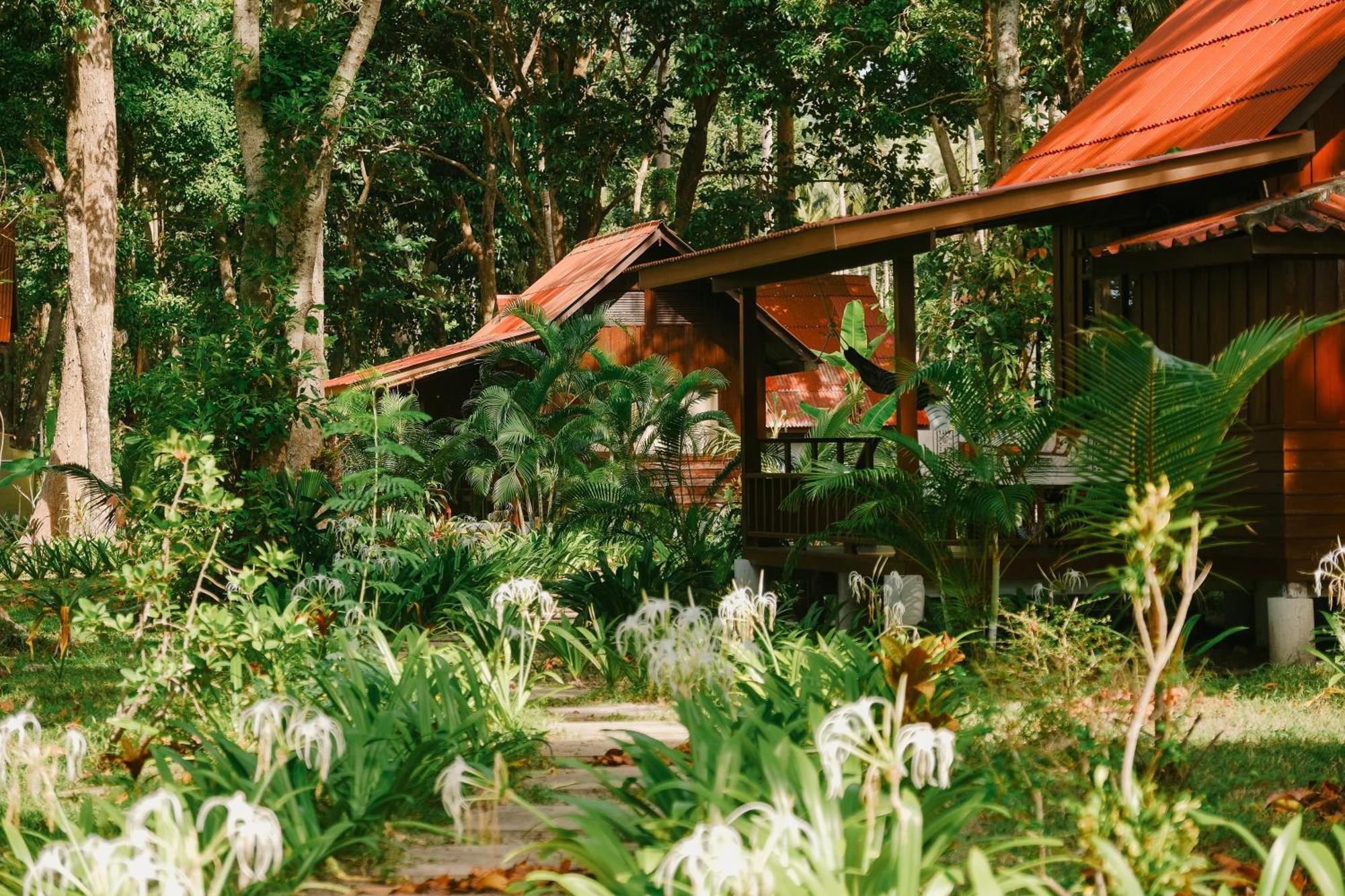 Joy Bungalow Resort And Restaurant Кох-Юм Экстерьер фото